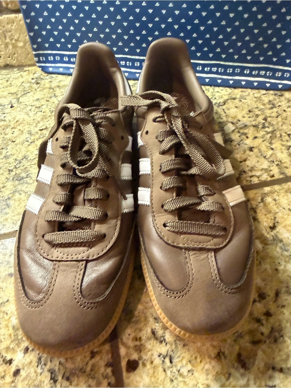 adidas Samba Brown & white Leather Trainers - Picture 2 of 6